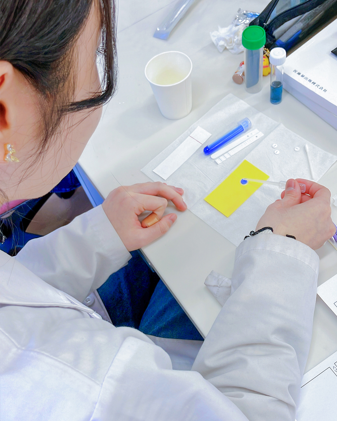 結果によって色が変わる検査！